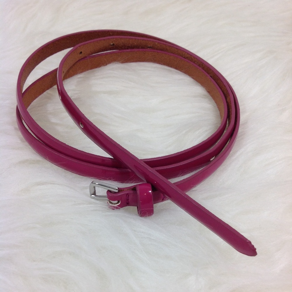Ann Taylor fuisha pink patent medium belt.